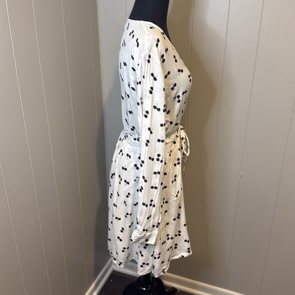 Villa Clothes Women’s 38 Midi Dress Waist Tie Cherries Deep V Wrap Chest - Picture 4 of 10